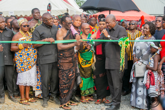Akosombo spillage: Ablakwa, partners hand over housing facility to victims
