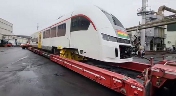 Tema-Mpakadan train embarks on journey to Ghana Tema-Mpakadan train embarks on journey to Ghana