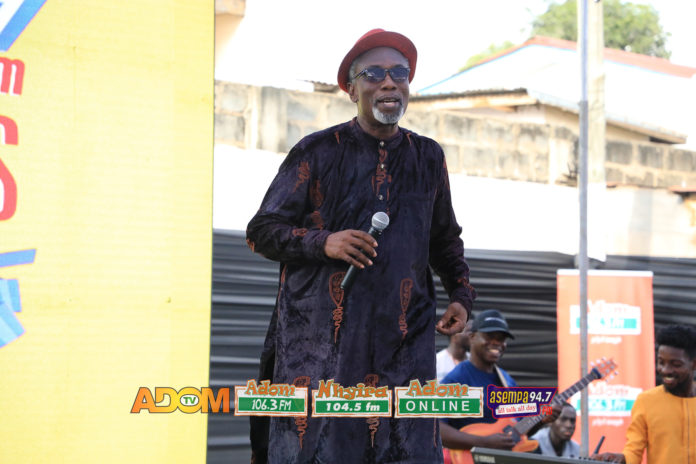 K.K . Kabobo