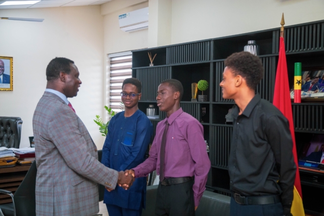 Dr.-Osei-Yaw-Adutwum-636x424