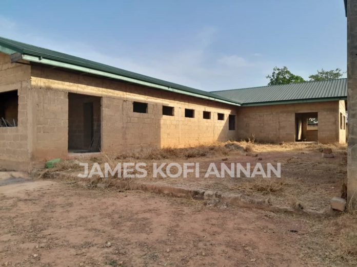 Uncompleted school building