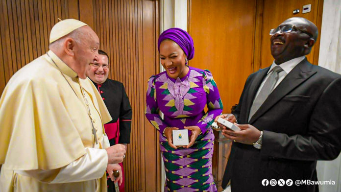 Bawumia meets Pope Francis
