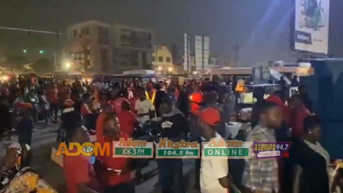Kumasi dumsor demo