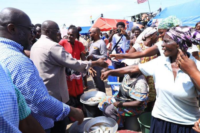 Bawumia and fisherfolks