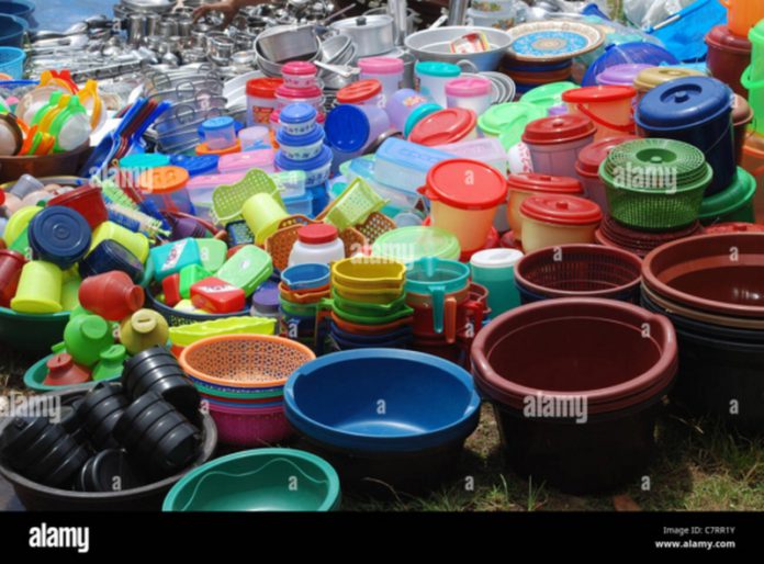 Sale-of-plastics-574x424 (Copy)