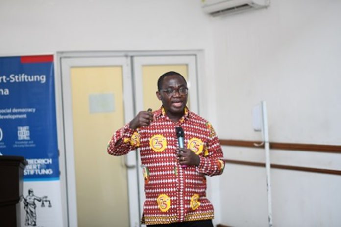 TUC-Deregulation......Dr_.-Kwabena-Nyarko-Otoo-inset-addressing-the-participants.-Photo-Geoffrey-Buta (1)
