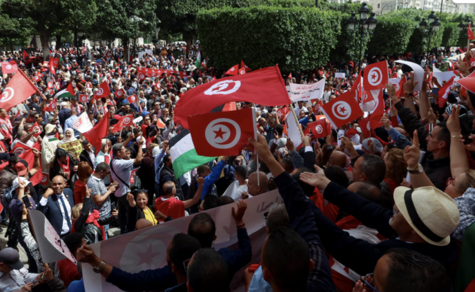 Tunisia protesters