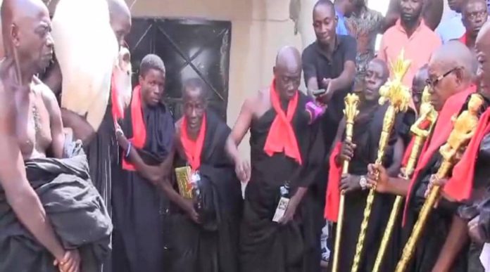 Avoid linking us to political parties - Sehwi Wiawso chiefs warn journalists