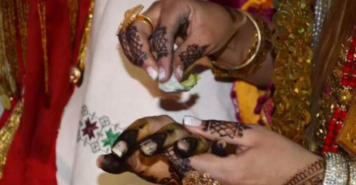 Mass wedding