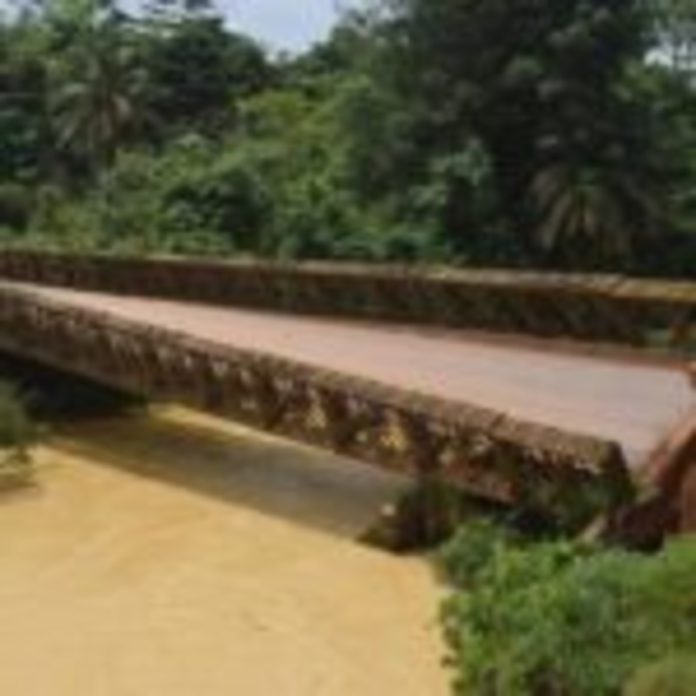 Boinso bridge (1)