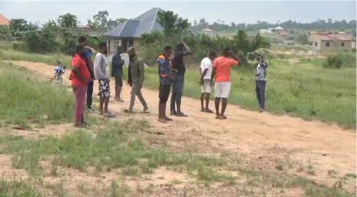 Land guards kill one, injure three over digging fee Land guards kill one, injure three over digging fee