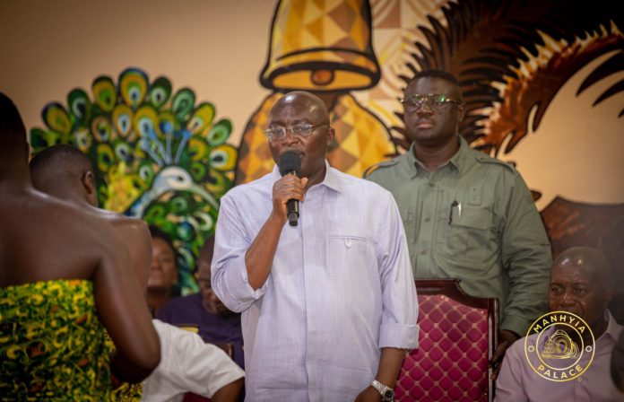 Bawumia in Otumfuo's palace