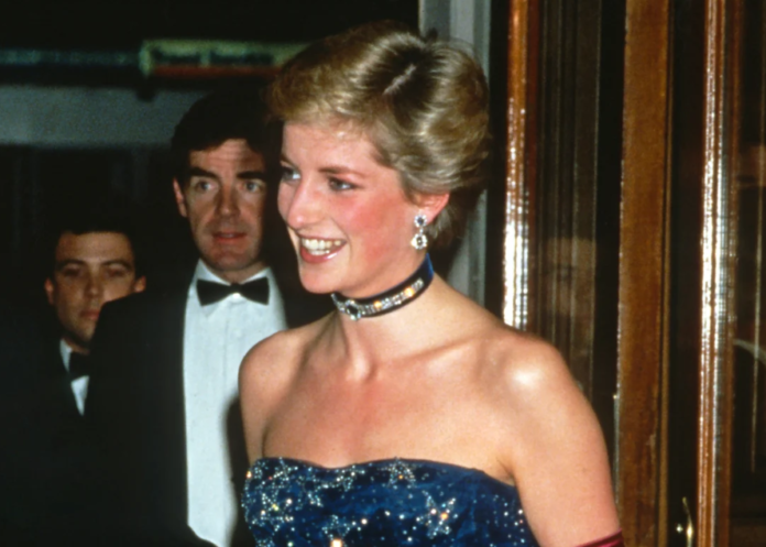 Diana wore this tulle gown to the premiere of "The Phantom of the Opera." Anwar Hussein/Getty Images Diana wore this tulle gown to the premiere of "The Phantom of the Opera." Anwar Hussein/Getty Images
