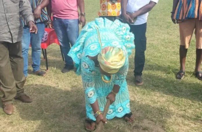 Sammi Awuku cuts sod for reconstruction of GH¢4m Mampong Coronation Park Sammi Awuku cuts sod for reconstruction of GH¢4m Mampong Coronation Park