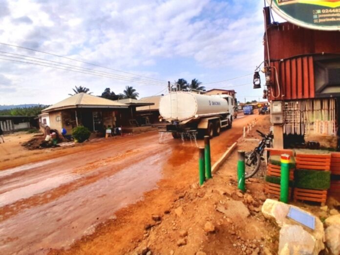 Social-Somanya-Road-3-565x424 (Copy)