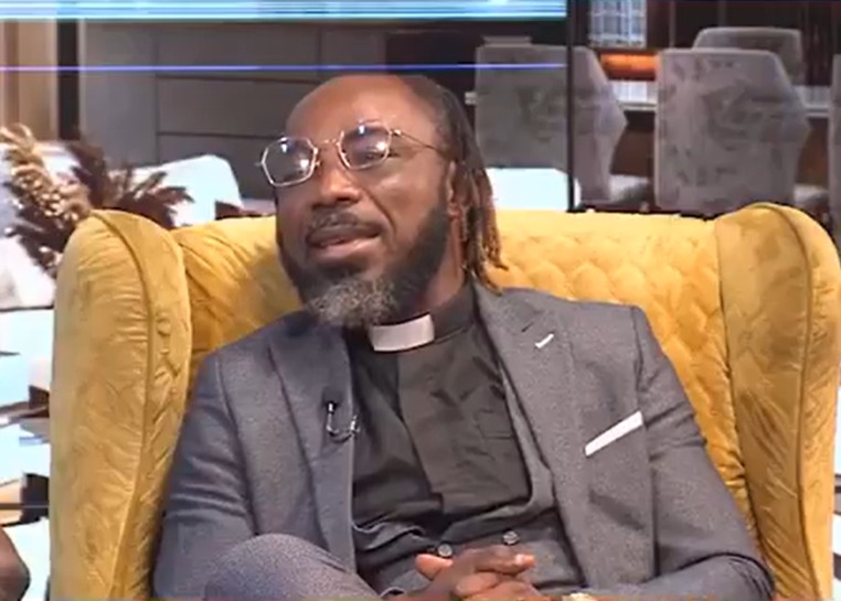 Big Akwes ordained as evangelist