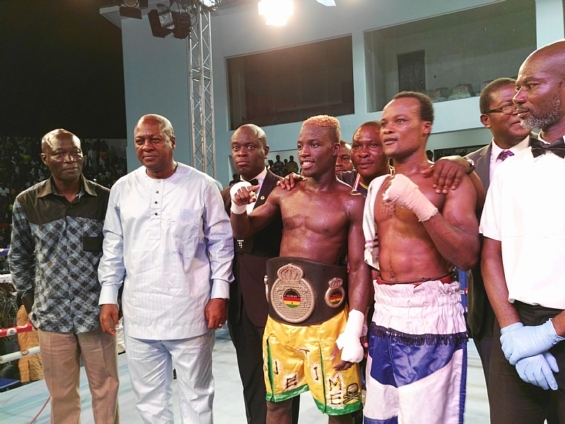 JOHN-MAHAMA-BOXING-565x424