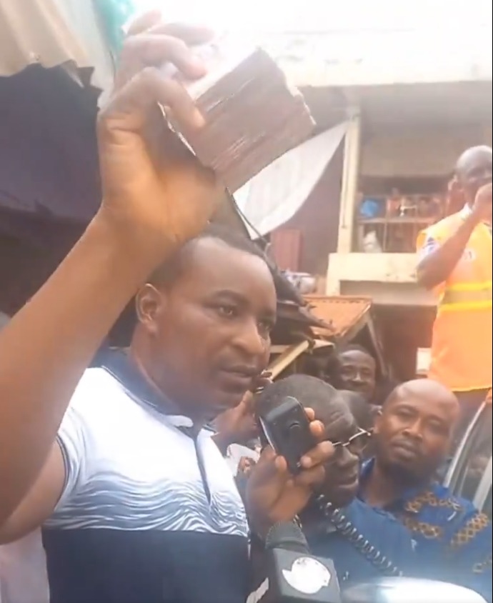 Wontumi supports Kwadaso market fire victims