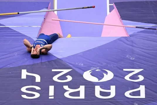 pole_vaulter1