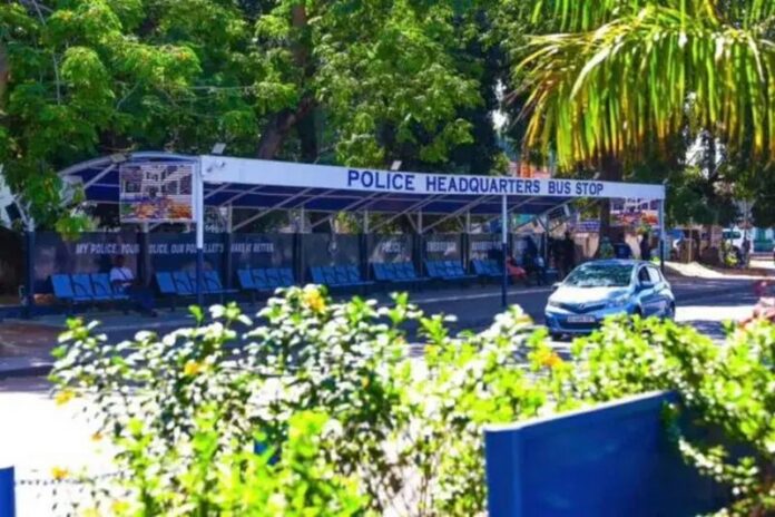 Police-Headquarters-Bus-Stops-4-636x424.jpeg (Copy)
