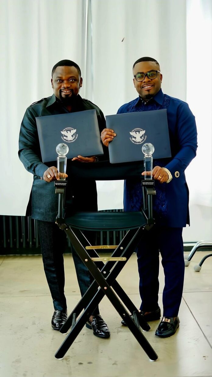 Willie & Mike