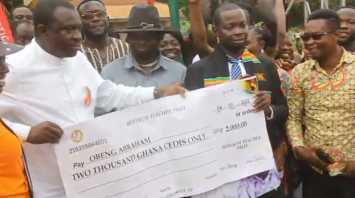 Berekum East MP awards 19 pre-tertiary teachers for exceptional service