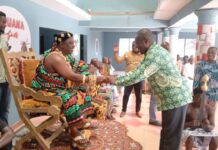 Chiefs, farmers in Western North praise COCOBOD CEO for reviving diseased cocoa farms