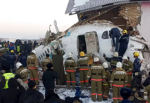 Passenger plane flying from Azerbaijan to Russia crashes with many feared dead