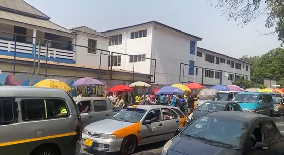 Heavy traffic in Accra as Christmas fast approaches Heavy traffic in Accra as Christmas fast approaches