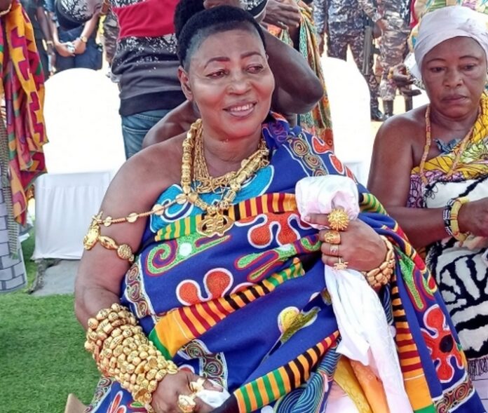 goaso_queenmother (Copy) Nana Afia Serwaa - Queenmother of the Goaso Traditional Area