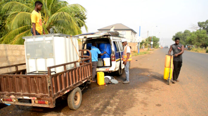 Private water vendors cash in amid Ho water crisis