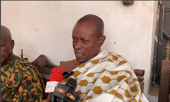 Banda Traditional Council chief's palace, Nana PÉ› Aboatea, acting president of the traditional council and Banmuhene of Banda Banda Traditional Council chief's palace, Nana PÉ› Aboatea, acting president of the traditional council and Banmuhene of Banda