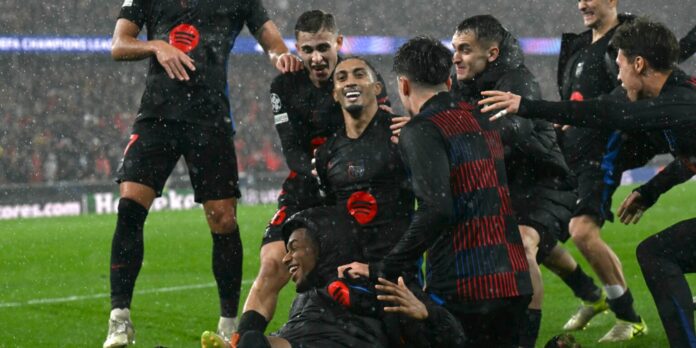 barcelona-celebrate-against-benfica-1536x768