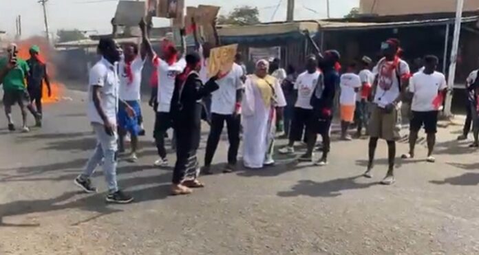 Residents of Abeka protest Patrick Boamah's victory in Okaikwei Central Parliamentary election