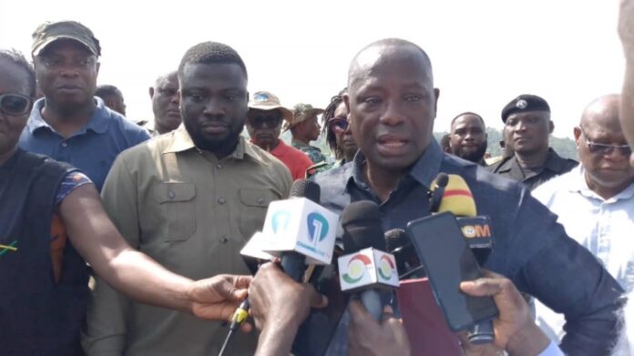 Lands Minister