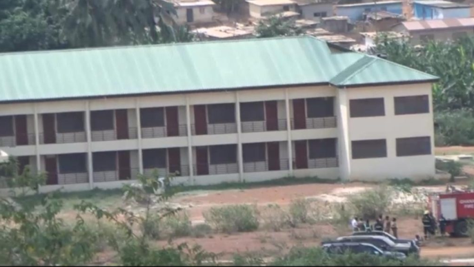 Mahama directs Fisheries Minister to secure funds for completion of Anomabu Fisheries College Mahama directs Fisheries Minister to secure funds for completion of Anomabu Fisheries College