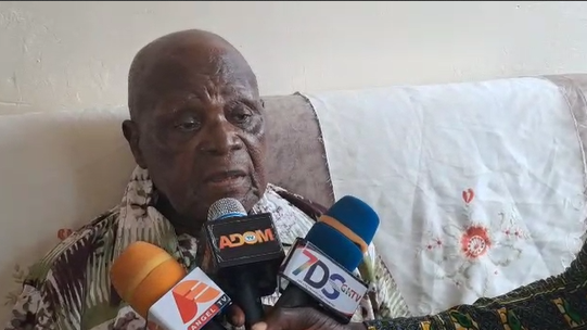 Acting Abusuapanin of Asantewaa Kese Royal Family calls for peace in Twenedurase Acting Abusuapanin of Asantewaa Kese Royal Family calls for peace in Twenedurase