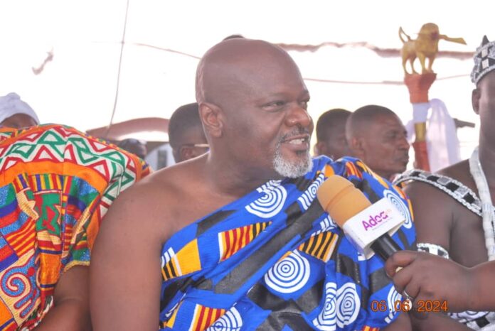 Nii Ayikwei KakalorI, newly installed Kokomlemle Mantse Nii Ayikwei KakalorI, newly installed Kokomlemle Mantse