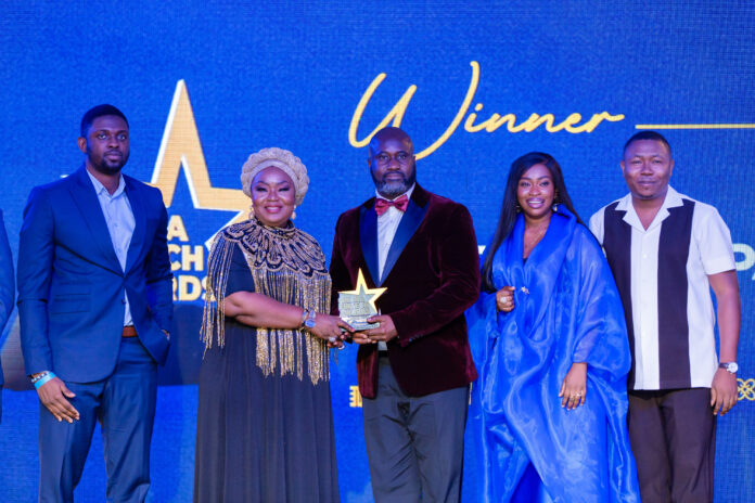 awards-106