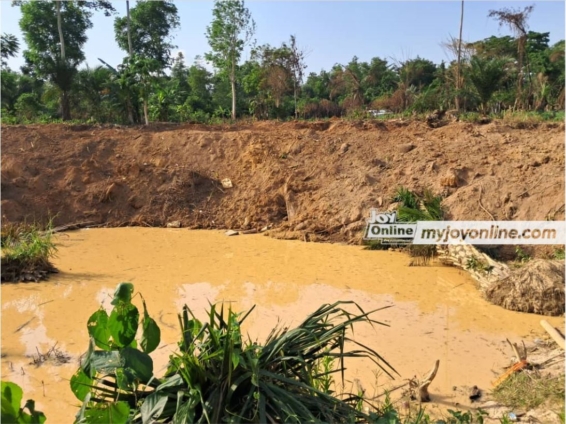 Mpatasia-galamsey-pit-566x424