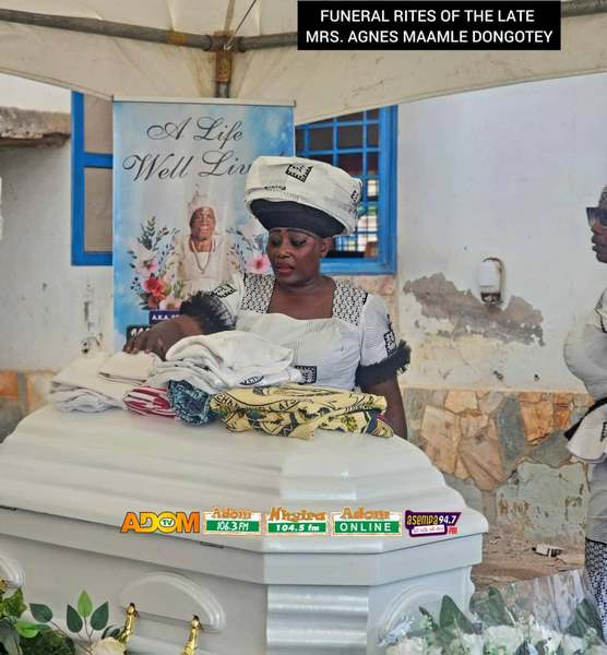 Akumaa Mama Zimbi
