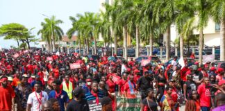 Demo against suspension of Chief Justice #SaveTheJudiciaryDemo