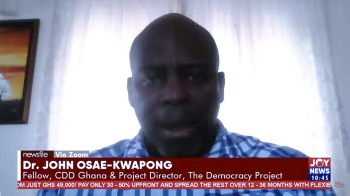 Dr Kwapong