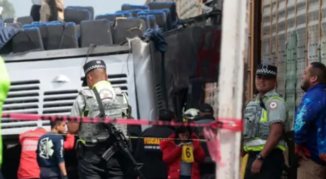 Screenshot 2025-09-09 130241 At least 10 dead after train crashes into bus in Mexico