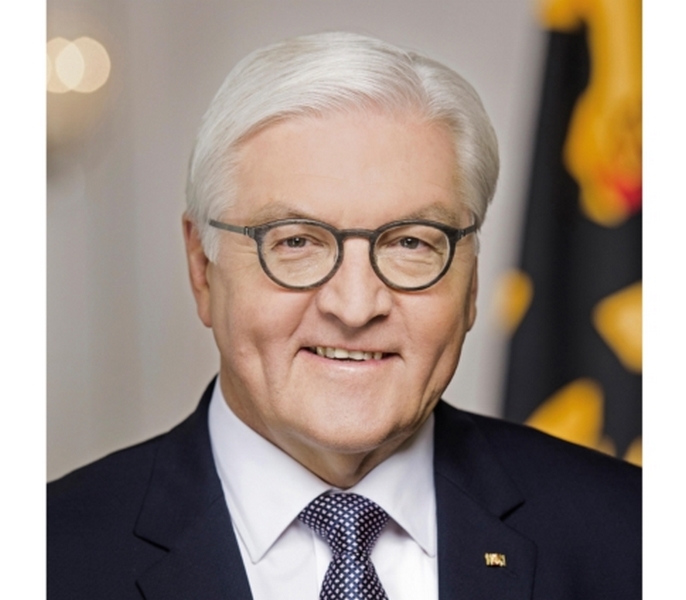 18x24_Board_Germany-President-485x424 (Copy)